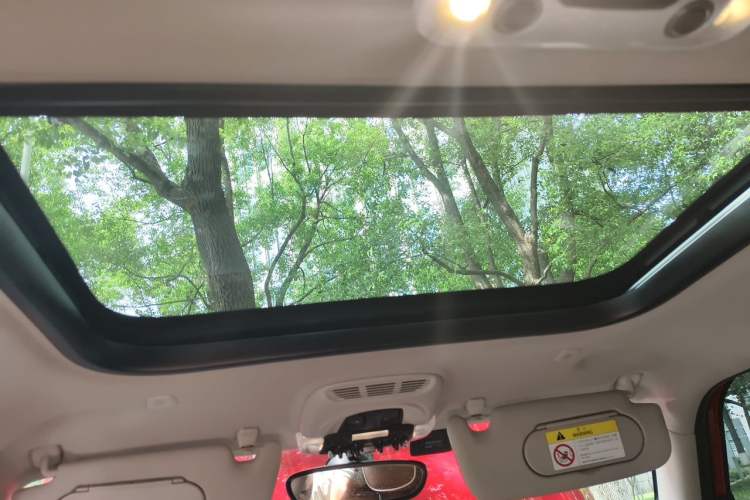 Used MINI 2022 1.5T ONE Five-Door PLUS Headliner