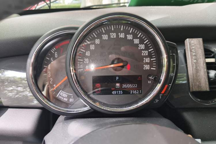 Used MINI 2022 1.5T ONE Five-Door PLUS Instrument Cluster