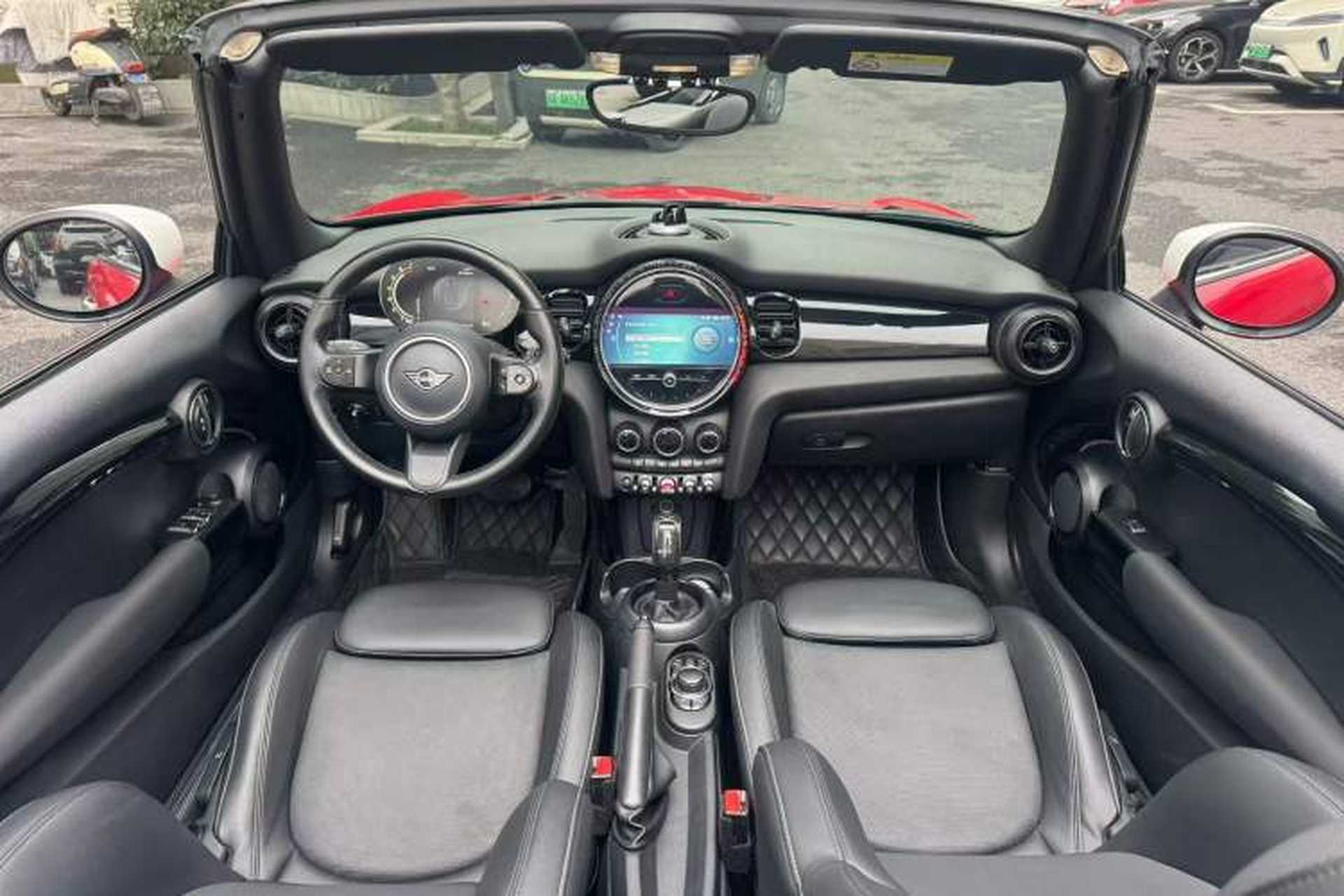 Used MINI 2022 Revised 1.5T COOPER CABRIO Classic Edition Interior 3