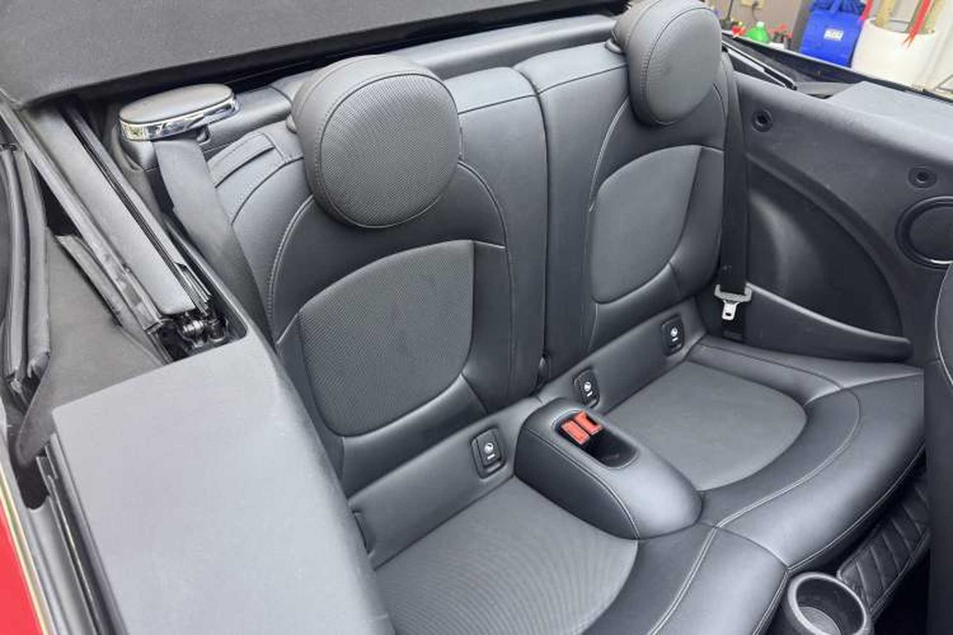 Used MINI 2022 Revised 1.5T COOPER CABRIO Classic Edition Interior 5