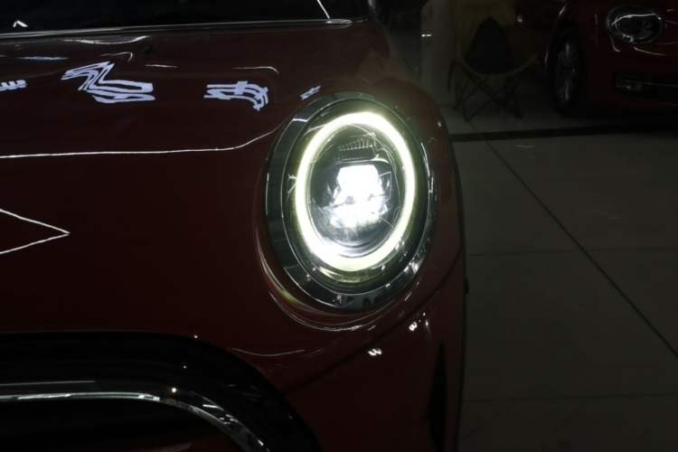 Used MINI 2022 1.5T COOPER Classic Edition Left Front Headlight