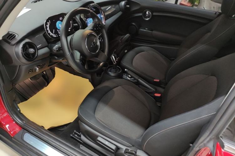 Used MINI 2022 1.5T ONE Left Front Seat