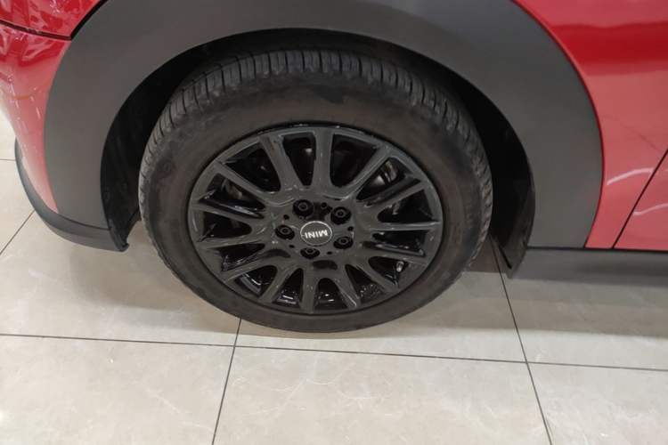 Used MINI 2022 1.5T ONE Left Front Wheel Hub