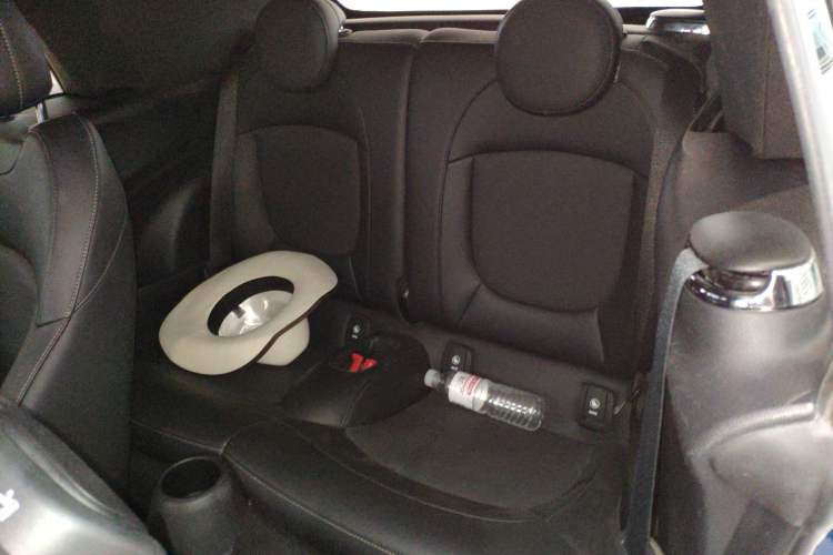 Used MINI 2022 1.5T COOPER CABRIO Classic Edition Left Rear Seat