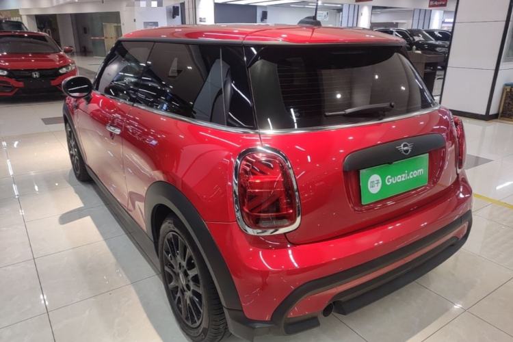 Used MINI 2022 1.5T ONE Rear Left 45 Deg