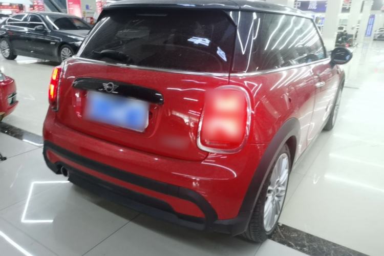 Used MINI 2022 1.5T COOPER Classic Edition Rear Right 45 Deg