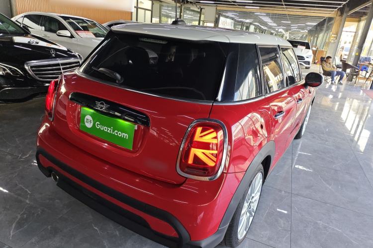 Used MINI 2022 1.5T COOPER Classic Edition Five-Door Version Rear Right 45 Deg