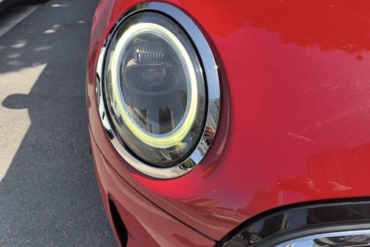 Used MINI 2022 1.5T COOPER CABRIO Classic Edition Right Front Headlight