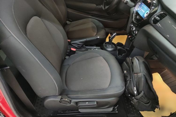 Used MINI 2022 1.5T ONE Right Front Seat