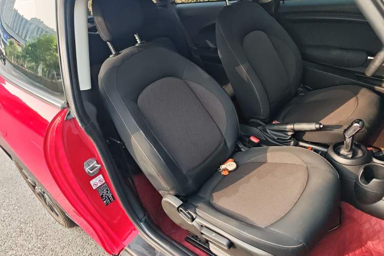 Used MINI 2022 1.5T ONE Right Front Seat