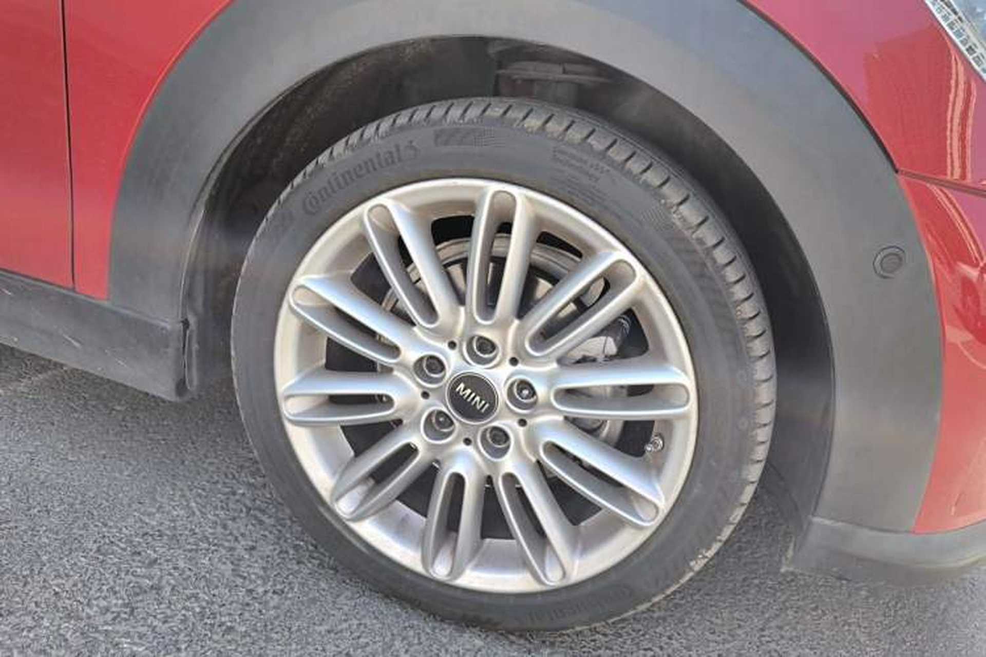 Used MINI 2022 1.5T COOPER CABRIO Classic Edition Right Front Wheel Hub