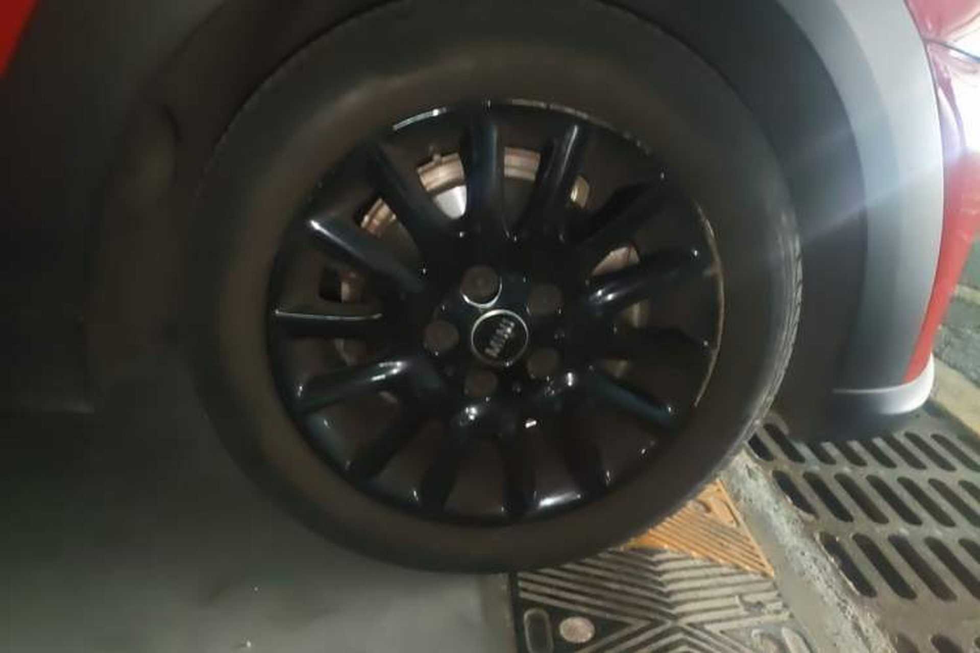 Used MINI 2022 1.5T ONE Right Front Wheel Hub