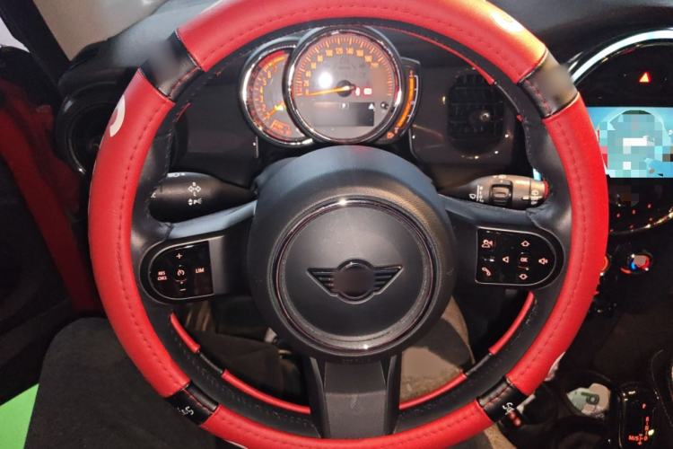 Used MINI 2022 Updated 1.5T ONE Steering Wheel