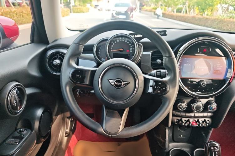 Used MINI 2022 1.5T ONE Steering Wheel