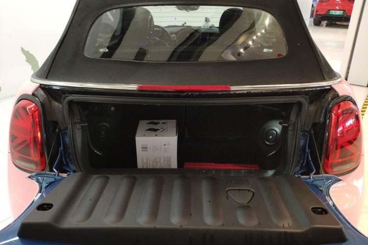 Used MINI 2022 1.5T COOPER CABRIO Classic Edition Trunk