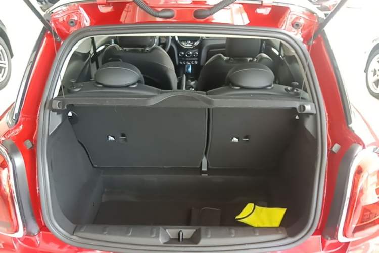 Used MINI 2022 Updated 1.5T COOPER Classic Edition Trunk