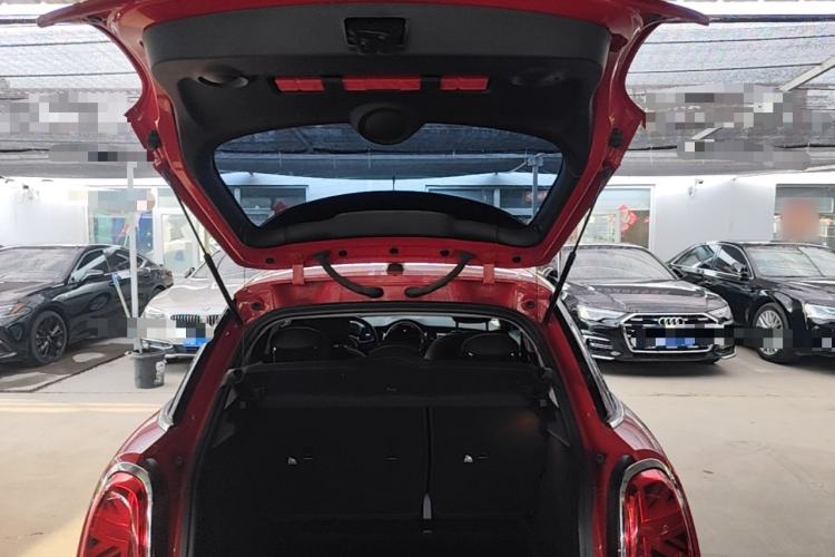 Used MINI 2022 Updated 1.5T ONE Five-Door PLUS Edition Trunk