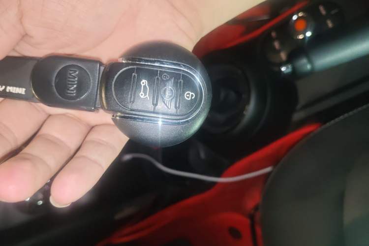 Used MINI 2022 1.5T ONE Vehicle Key