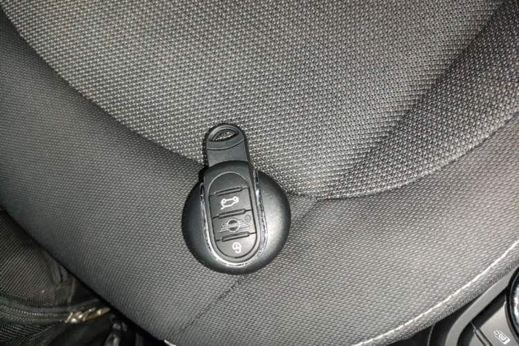 Used MINI 2022 1.5T ONE Vehicle Key