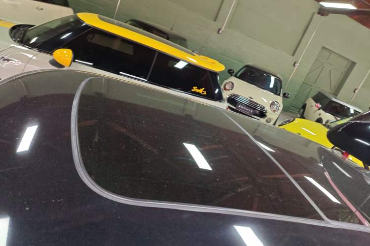 Used MINI 2022 1.5T COOPER Classic Edition Roof