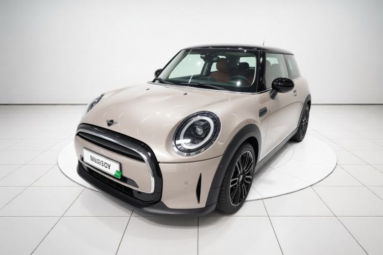 MINI 2022 1.5T COOPER Artist usata Guazi used car, China used car export, Used car for sale, Used cars, Cheapest cars for sale