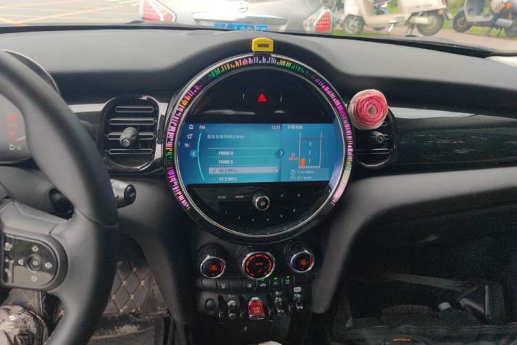Used MINI 2022 1.5T COOPER The Coopers Commemorative Edition Audio And AC Panel