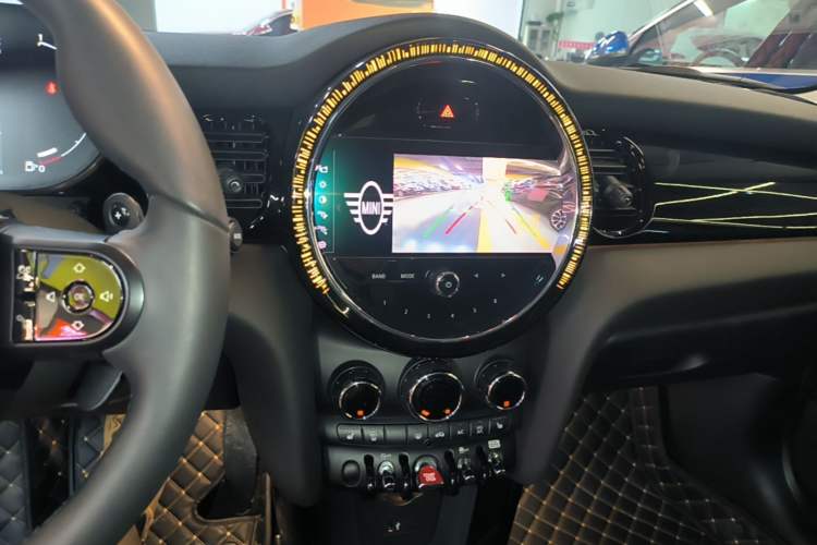 Used MINI 2022 Updated 2.0T COOPER S Artist Audio And AC Panel