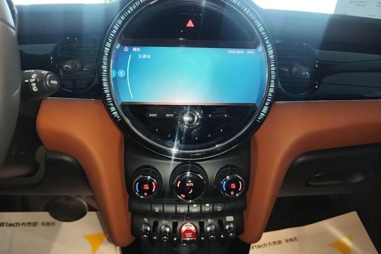 Used MINI 2022 1.5T COOPER The Coopers Commemorative Edition Audio And AC Panel