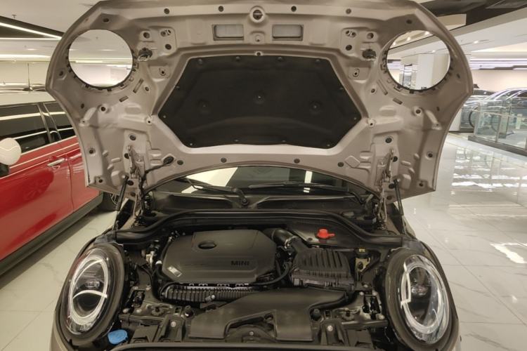 Used MINI 2022 2.0T COOPER S Artist Engine Bay