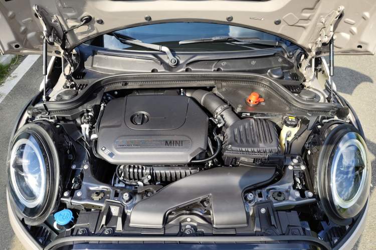 Used MINI 2022 Updated 1.5T COOPER Artist Engine Bay