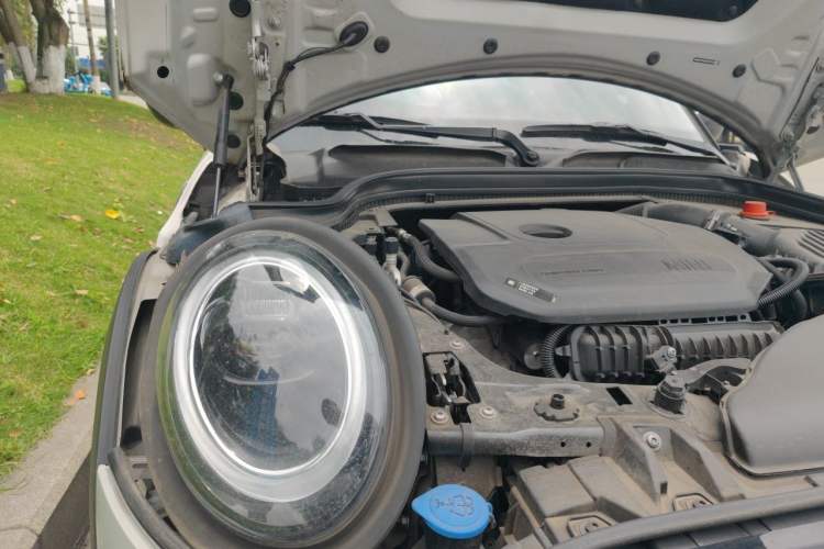 Used MINI 2022 1.5T COOPER The Coopers Commemorative Edition Engine Bay Right