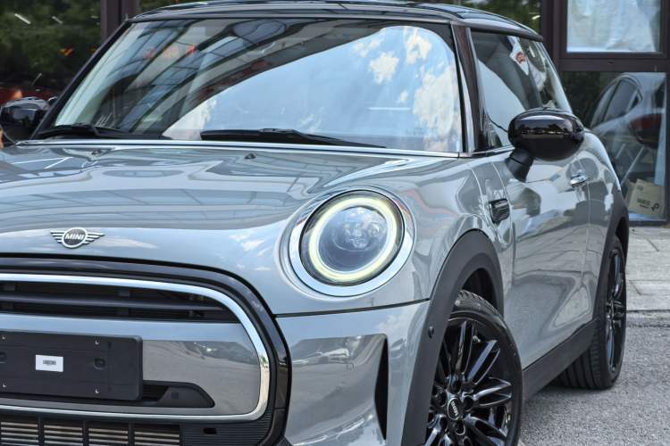Used MINI 2022 1.5T COOPER Artist Exterior 2