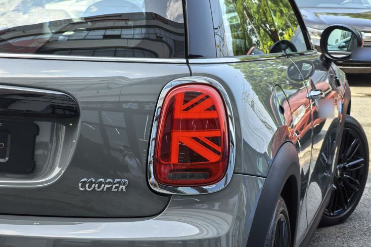 Used MINI 2022 1.5T COOPER Artist Exterior 4