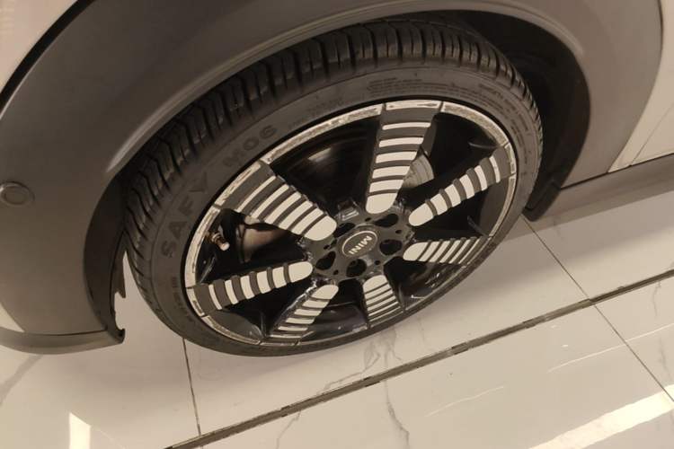 Used MINI 2022 2.0T COOPER S Artist Exterior 4
