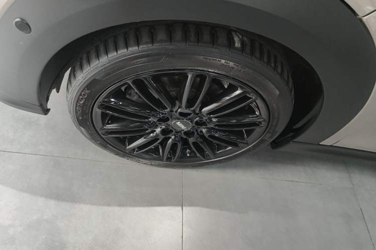 Used MINI 2022 1.5T COOPER Artist Exterior 4