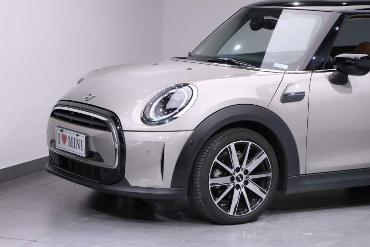 Used MINI 2022 1.5T COOPER Artist Exterior 4