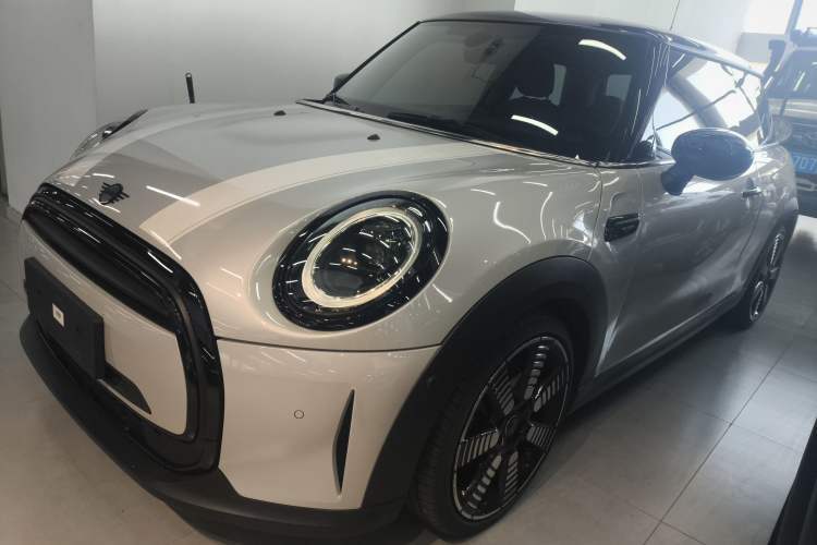 Used MINI 2022 Updated 1.5T COOPER Artist Guazi used car, China used car export, Used car for sale, Used cars, Cheapest cars for sale