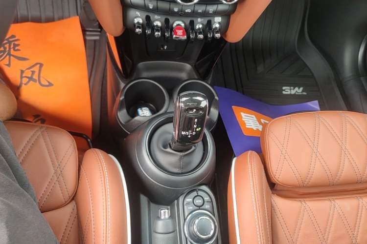 Used MINI 2022 Updated 1.5T COOPER Artist Gear Lever