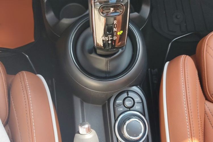 Used MINI 2022 Updated 1.5T COOPER Artist Gear Lever