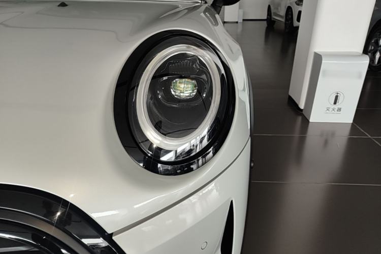 Used MINI 2022 1.5T COOPER The Coopers Commemorative Edition Left Front Headlight