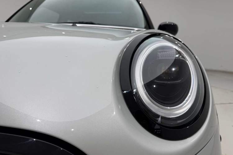 Used MINI 2022 1.5T COOPER The Coopers Commemorative Edition Left Front Headlight