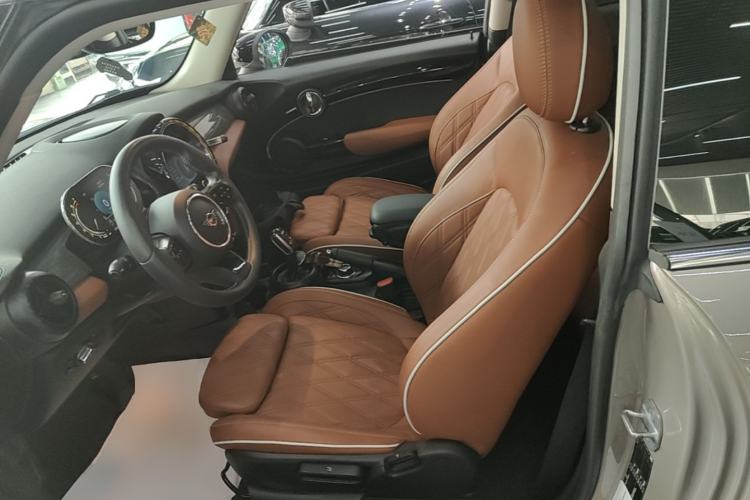 Used MINI 2022 1.5T COOPER Artist Left Front Seat