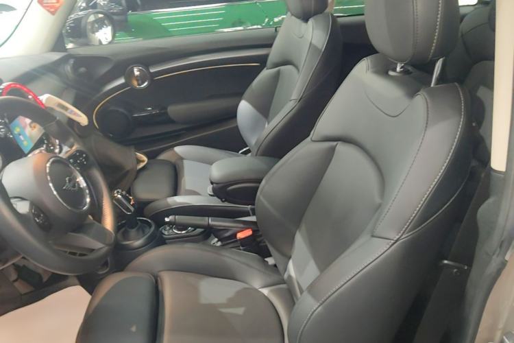 Used MINI 2022 Updated 1.5T COOPER Artist Left Front Seat