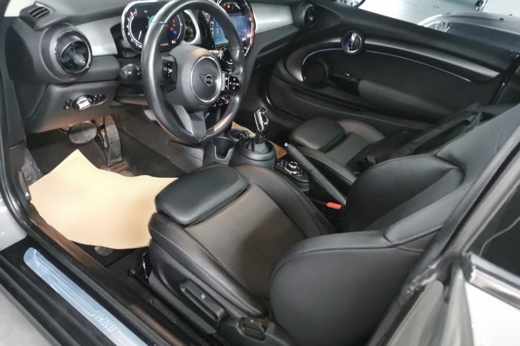 Used MINI 2022 Updated 1.5T COOPER Classic Edition Left Front Seat