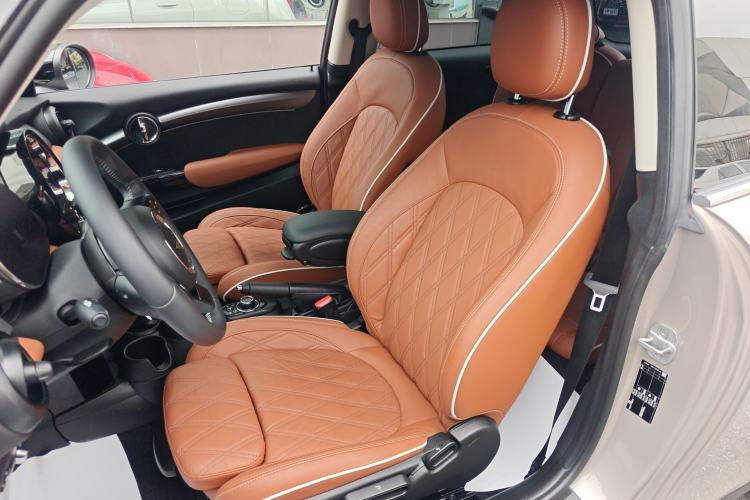 Used MINI 2022 1.5T COOPER Artist Left Front Seat