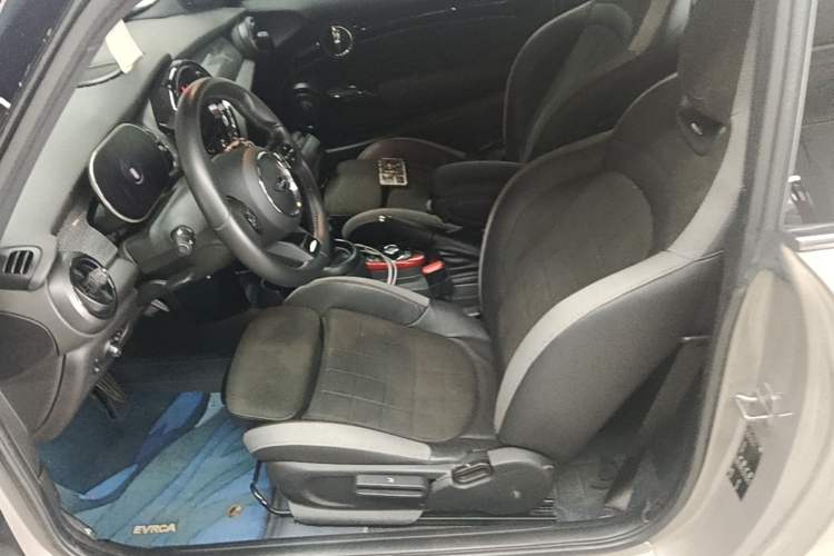Used MINI 2022 2.0T COOPER S Racing Driver Left Front Seat