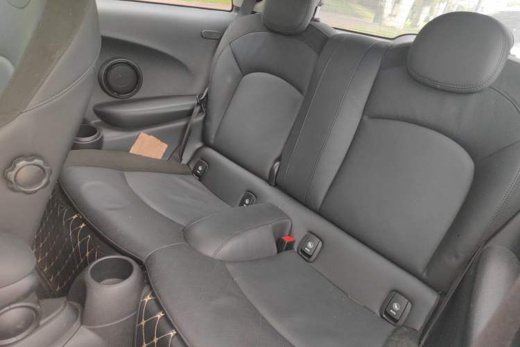 Used MINI 2022 1.5T COOPER The Coopers Commemorative Edition Left Rear Seat