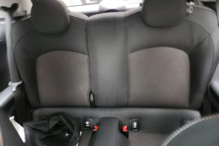 Used MINI 2022 1.5T ONE Left Rear Seat