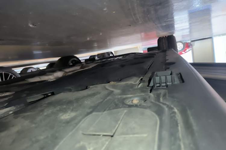 Used MINI 2022 Updated 2.0T COOPER S Artist Left Side Sill
