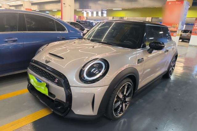 Used MINI 2022 Updated 2.0T COOPER S Artist